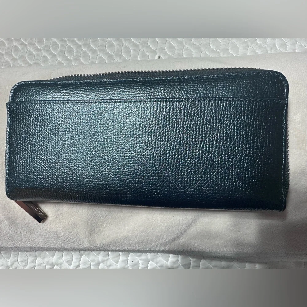 Kate Spade Green Textured Leather Accessory - Picture 2 of 4